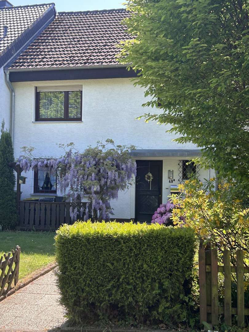 Ansicht vorne - Reihenmittelhaus in 58507 Lüdenscheid mit 140m² kaufen