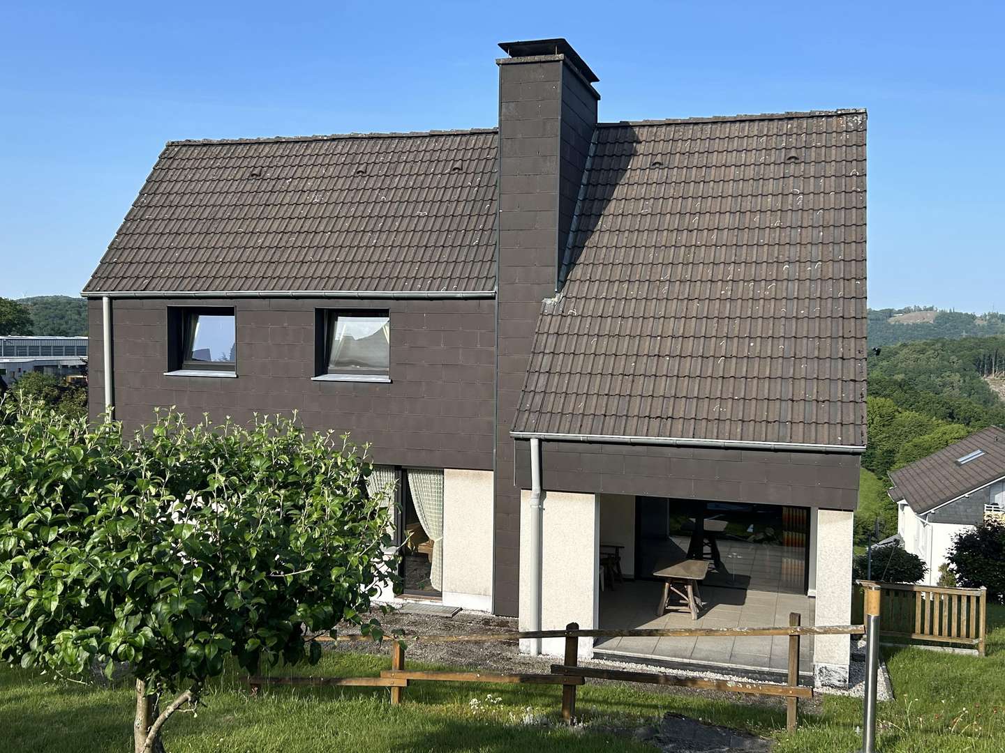 Ansicht hinten Ansicht hinten - Einfamilienhaus in 58579 Schalksmühle mit 193m² kaufen