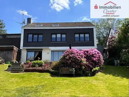 Freistehendes Einfamilienhaus mit Einliegerwohnung 
in ruhiger grüner Wohnlage von Hagen-Dahl