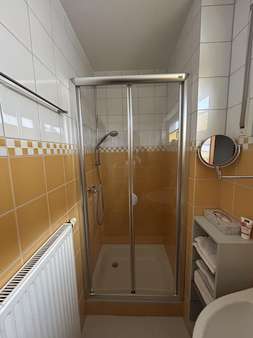 Gäste WC mit Dusche Gäste WC mit Dusche - Reihenendhaus in 58515 Lüdenscheid mit 152m² kaufen