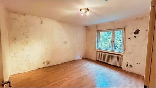 Schlafzimmer Schlafzimmer - Etagenwohnung in 58509 Lüdenscheid mit 73m² kaufen