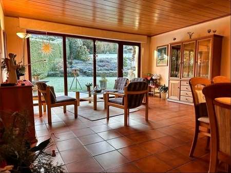 Wohnzimmer Bild 1 - Mehrfamilienhaus in 58091 Hagen mit 365m² günstig kaufen