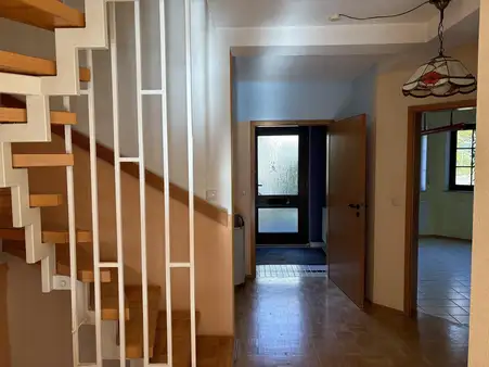 Doppelhaushälfte mit Einliegerappartement in Stüttinghausen