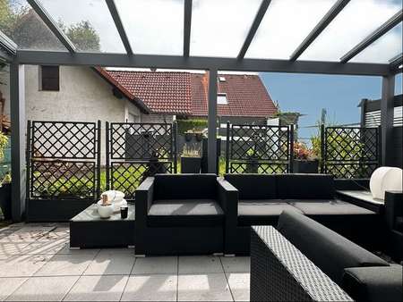Überdachte Terrasse Bild 2 - Doppelhaushälfte in 58644 Iserlohn mit 115m² kaufen