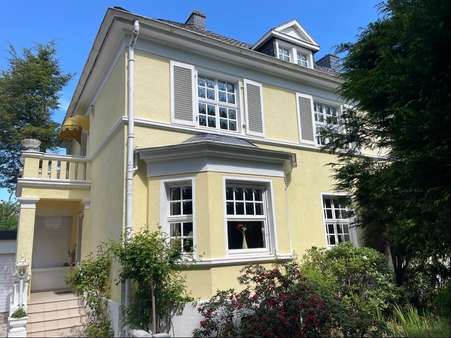 Straßenansicht - Doppelhaushälfte in 58135 Hagen mit 143m² kaufen