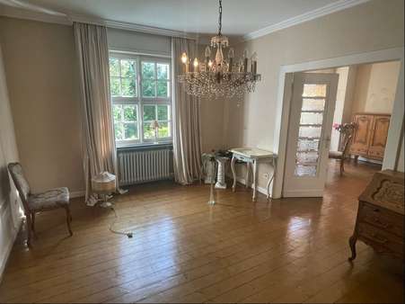 Wohnzmmer - Doppelhaushälfte in 58135 Hagen mit 143m² kaufen