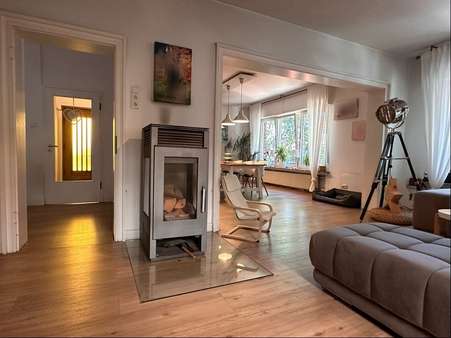 Wohnzimmer Bild 3 - Einfamilienhaus in 58089 Hagen mit 222m² kaufen