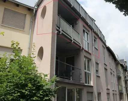 ATTRAKTIVE, GUT VERMIETETE 2,5-Z-ETW MIT BALKON, DAZU ZWEI PRIVATE PKW-STELLPLÄTZE | HERVORRAGEND ERREICHBAR, AUCH MIT ÖFFENTLICHEN VERKEHRSMITTELN | WITTEN-ZENTRUM