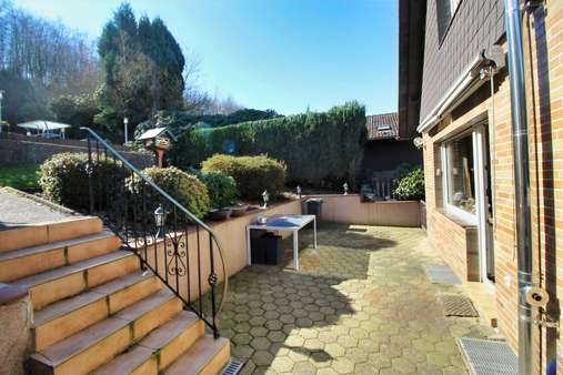 TERRASSE, AUSSENANLAGEN - Doppelhaushälfte in 58454 Witten mit 161m² kaufen