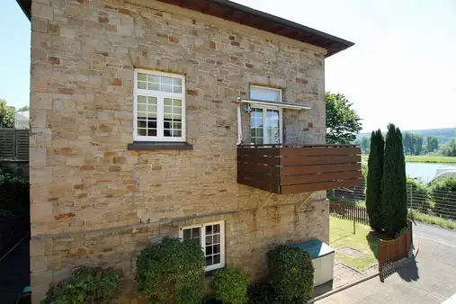 Handwerker aufgepasst! Einfamilienhaus mit großer Werkstatt / Garage mit Blick aufs Wasser in Alt-Wetter