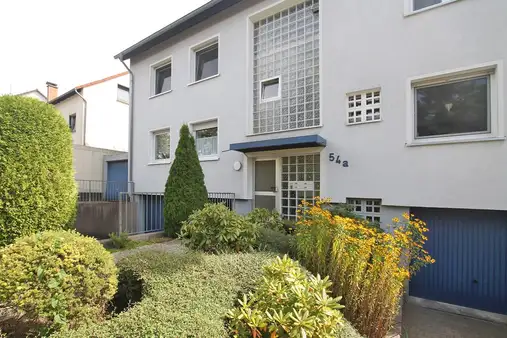 Schicke Dachgeschosswohnung in Witten-Annen mit 4 Zimmern, Garage und sonniger Loggia