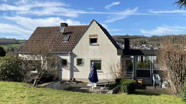 Hausansicht - Einfamilienhaus in 58809 Neuenrade mit 147m² kaufen