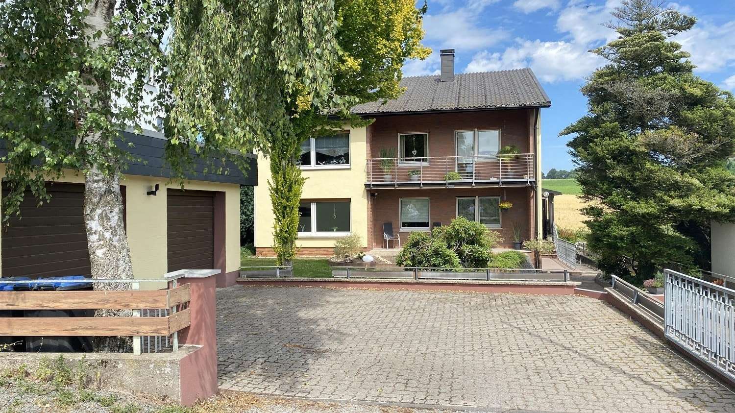 Exposeebild - Zweifamilienhaus in 58809 Neuenrade mit 286m² günstig kaufen