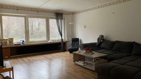 Wohnzimmer - Etagenwohnung in 58791 Werdohl mit 99m² günstig kaufen