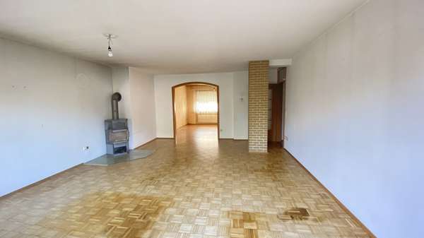 Wohn-Esszimmer - Erdgeschosswohnung in 59439 Holzwickede mit 98m² günstig kaufen