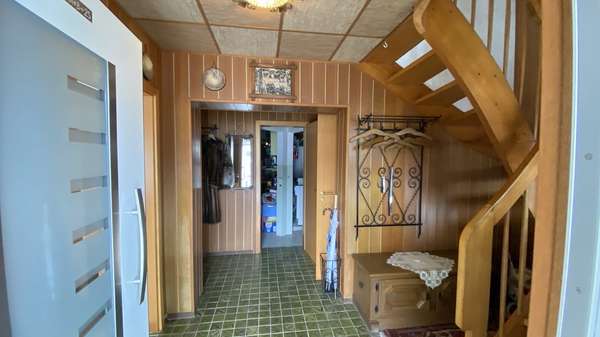 Eingangsbereich - Zweifamilienhaus in 58762 Altena mit 169m² kaufen