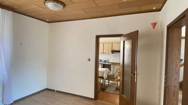 Esszimmer und Küche - Doppelhaushälfte in 58762 Altena mit 113m² günstig kaufen
