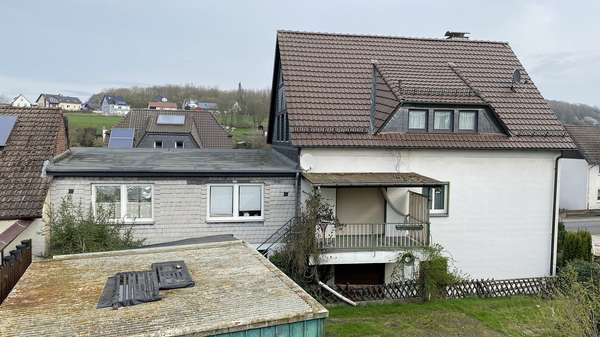Hausansicht - Mehrfamilienhaus in 58802 Balve mit 184m² kaufen