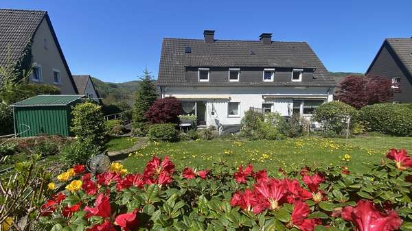 Garten - Doppelhaushälfte in 58840 Plettenberg mit 110m² kaufen