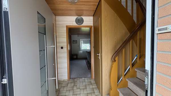 Eingang Eingang - Doppelhaushälfte in 58809 Neuenrade mit 91m² kaufen