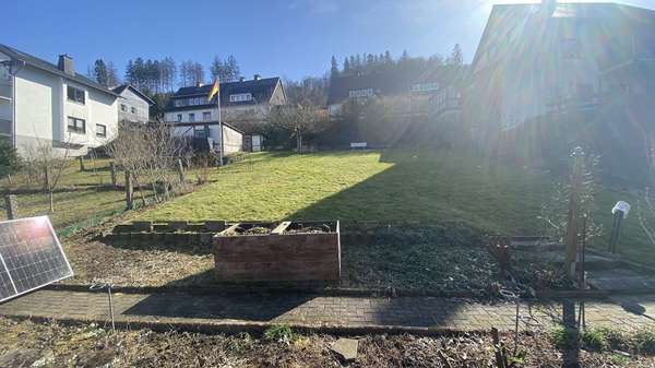 Garten - Doppelhaushälfte in 58840 Plettenberg mit 160m² kaufen