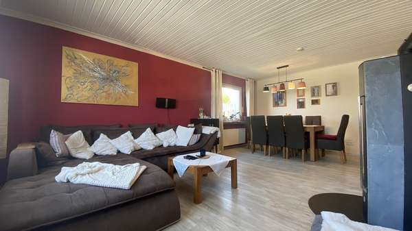 Wohn-Esszimmer - Doppelhaushälfte in 58840 Plettenberg mit 160m² kaufen
