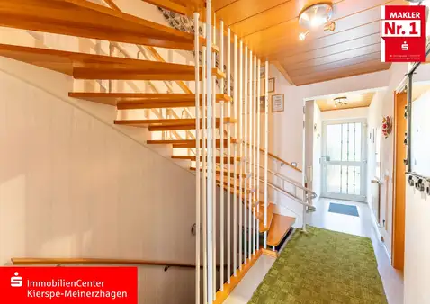 *SPKKM* Reihenendhaus mit Garage in bester Wohnlage von Kierspe!