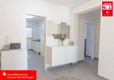 Diele Diele - Terrassen-Wohnung in 58540 Meinerzhagen mit 83m² kaufen