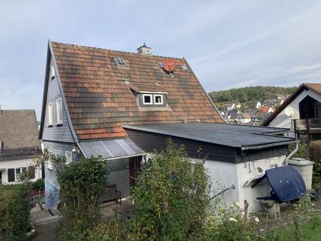 Gartenansicht - Einfamilienhaus in 57074 Siegen mit 118m² kaufen