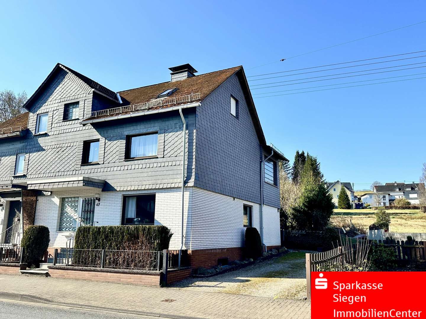 Ansicht Wohnhaus Ansicht Wohnhaus - Doppelhaushälfte in 57271 Hilchenbach mit 124m² kaufen