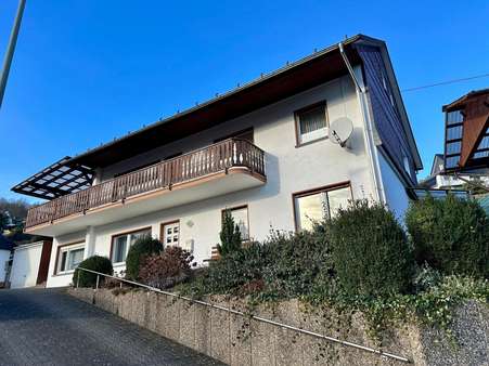 ...am Ende einer Sackgasse - Einfamilienhaus in 57271 Hilchenbach mit 164m² kaufen