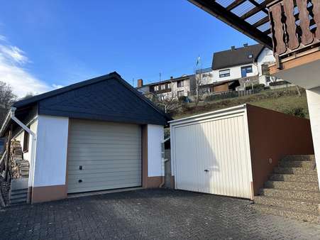 Garagen - Einfamilienhaus in 57271 Hilchenbach mit 164m² kaufen