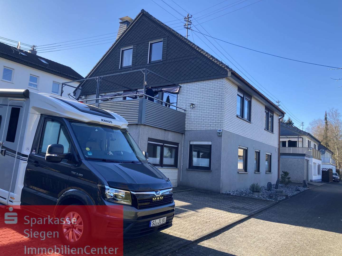 Seitenansicht - Einfamilienhaus in 57223 Kreuztal mit 150m² kaufen