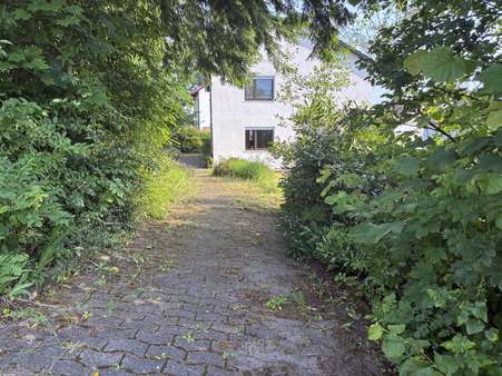 Zugang Zugang - Einfamilienhaus in 57078 Siegen mit 170m² kaufen
