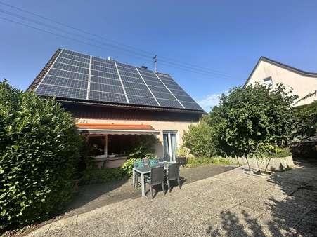große sonnige Terrasse - Einfamilienhaus in 57076 Siegen mit 217m² kaufen