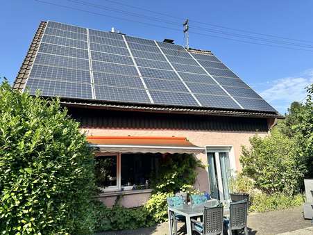 Südseite mit Terrasse - Einfamilienhaus in 57076 Siegen mit 217m² kaufen