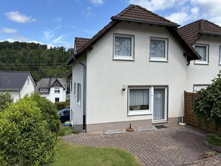 Rückansicht Rückansicht - Doppelhaushälfte in 57078 Siegen mit 110m² kaufen