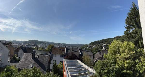 Ausblick - Zweifamilienhaus in 57072 Siegen mit 190m² kaufen