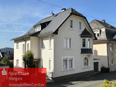 Tolles Zweifamilienhaus in beliebter Wohnlage am Siegener Wellersberg