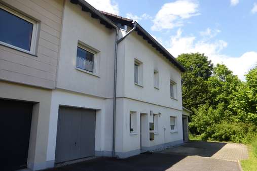 Frontansicht - Zweifamilienhaus in 57258 Freudenberg mit 159m² kaufen