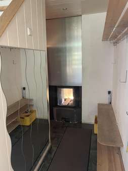 Flur EG mit Kamin Flur EG mit Kamin - Einfamilienhaus in 57072 Siegen mit 129m² kaufen