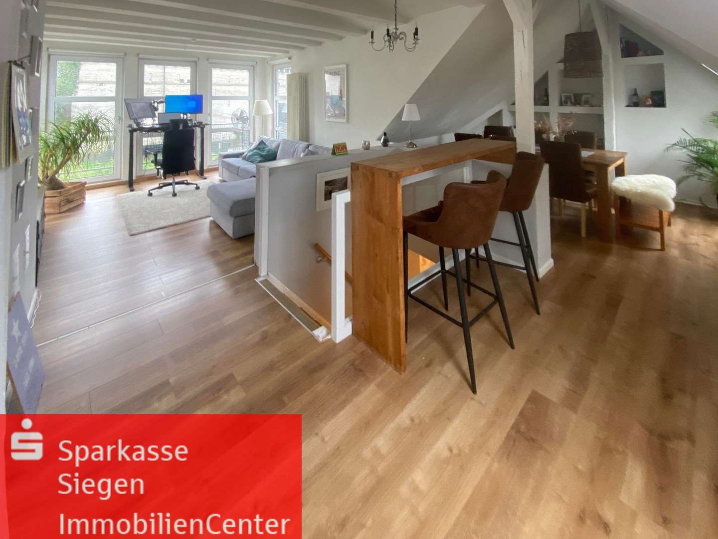 Sicht aus der Küche heraus - Maisonette-Wohnung in 57072 Siegen mit 126m² kaufen