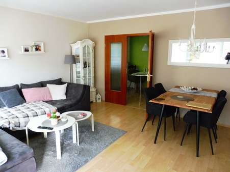 Wohn-/Esszimmer - Etagenwohnung in 57072 Siegen mit 85m² kaufen