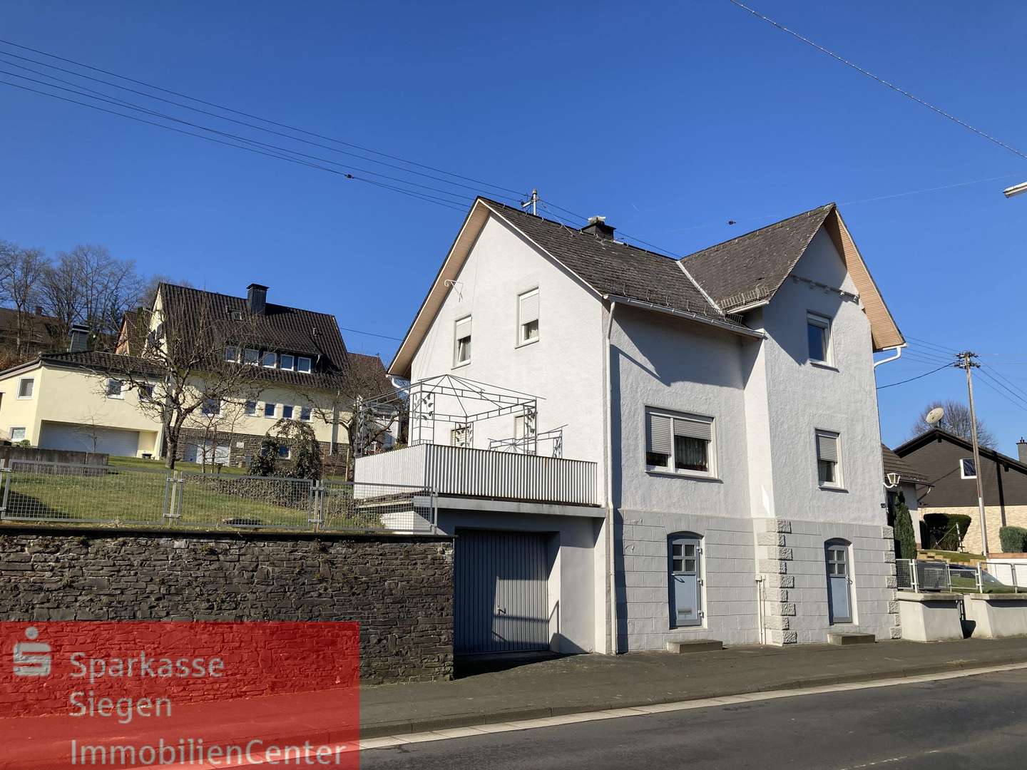 Straßenansicht - Einfamilienhaus in 57078 Siegen mit 109m² kaufen