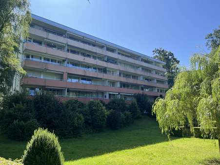 Außenansicht Außenansicht - Etagenwohnung in 57290 Neunkirchen mit 64m² kaufen