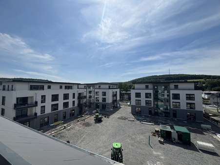 Blick über den künftigen Rathausplatz - Etagenwohnung in 57290 Neunkirchen mit 84m² kaufen