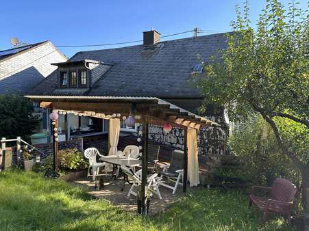 Terrasse - Zweifamilienhaus in 57290 Neunkirchen mit 197m² kaufen