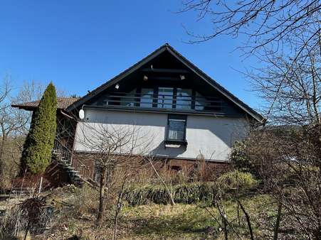 Seitenansicht aus dem Garten - Einfamilienhaus in 57334 Bad Laasphe mit 161m² kaufen