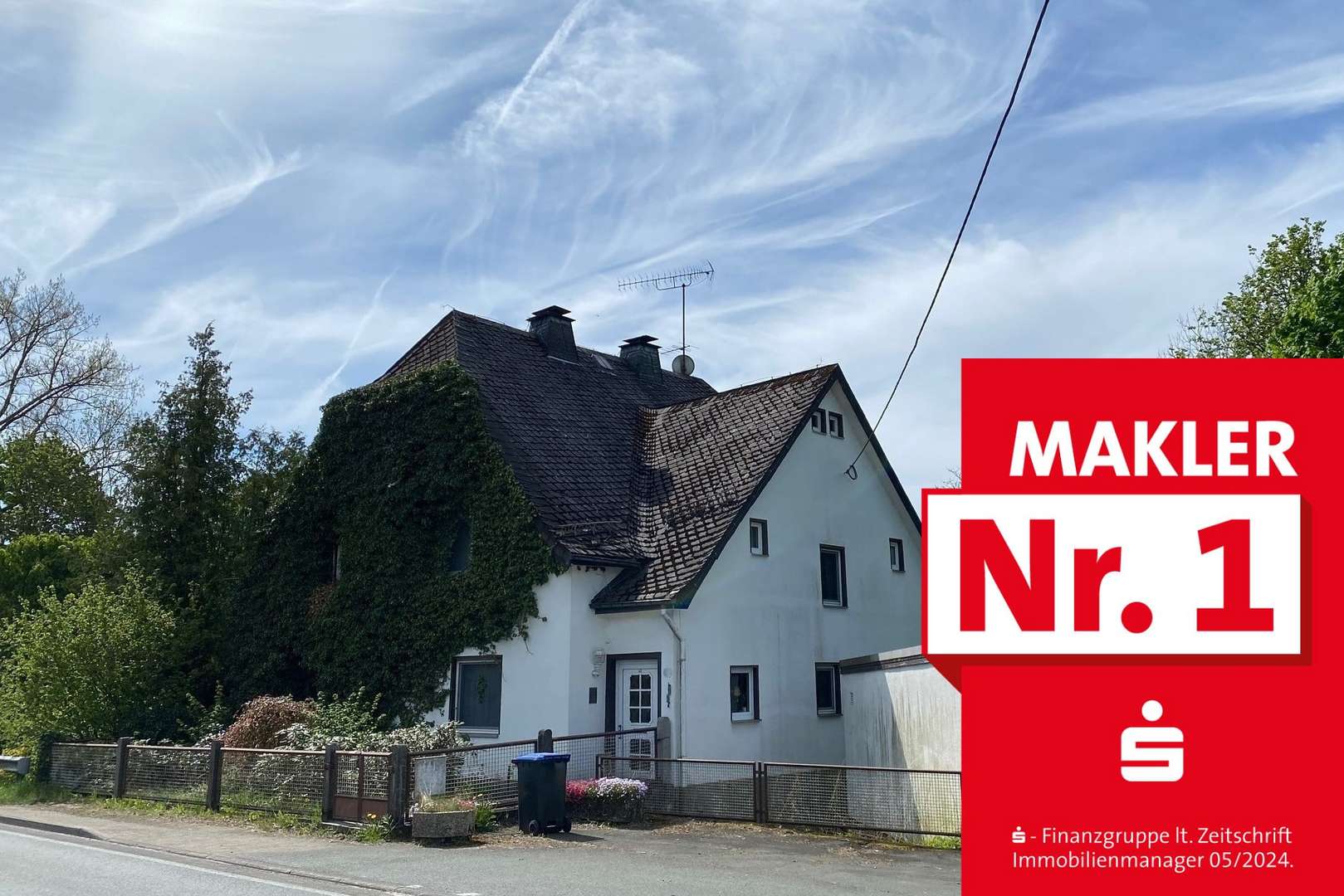 Straßenansicht Straßenansicht - Einfamilienhaus in 57319 Bad Berleburg mit 160m² kaufen