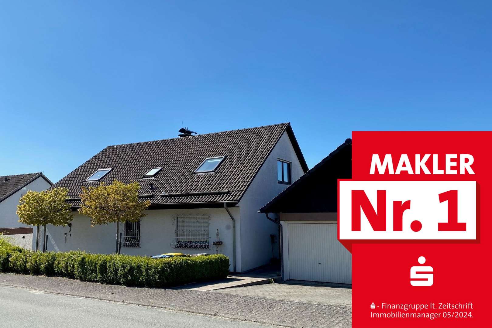 Straßenansicht - Einfamilienhaus in 57319 Bad Berleburg mit 217m² kaufen